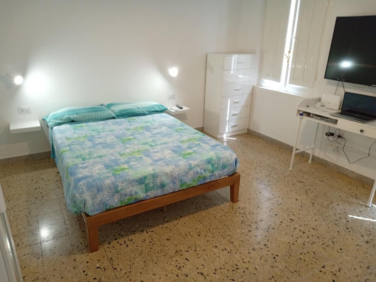 Locanda Del Prete Appartement Iglesias Buitenkant foto